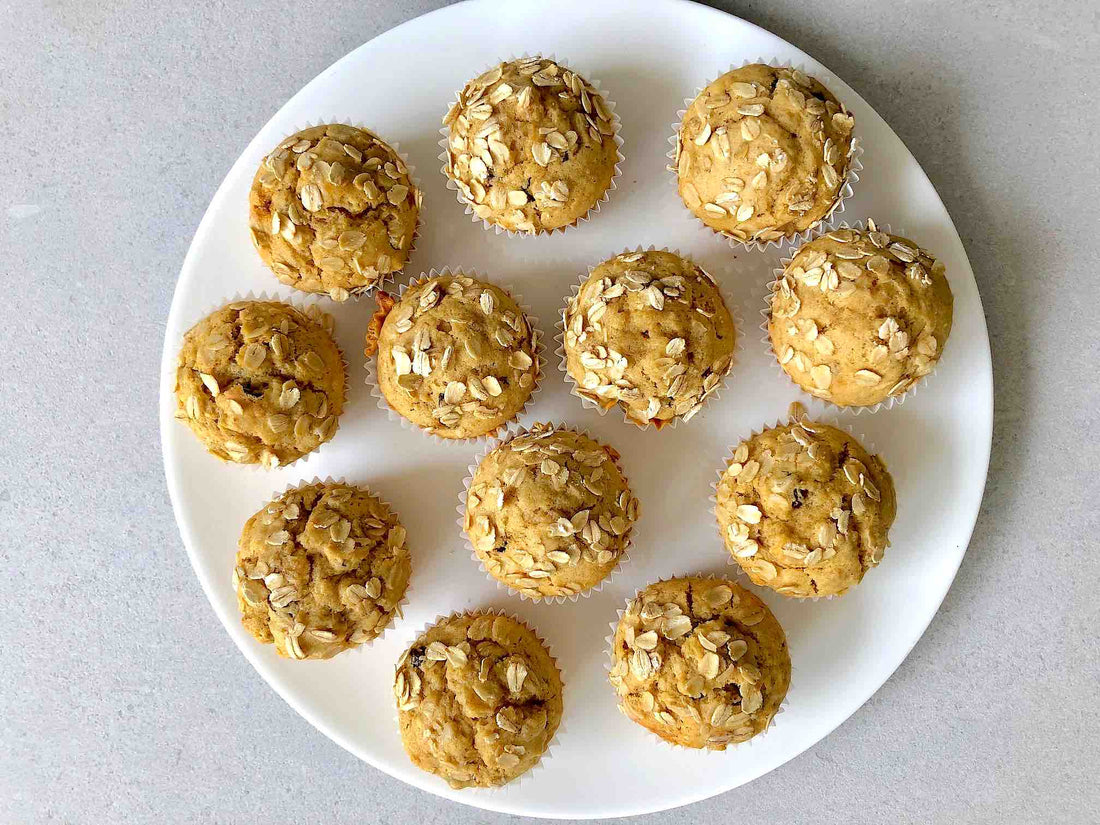Oatmeal Muffins with Apple